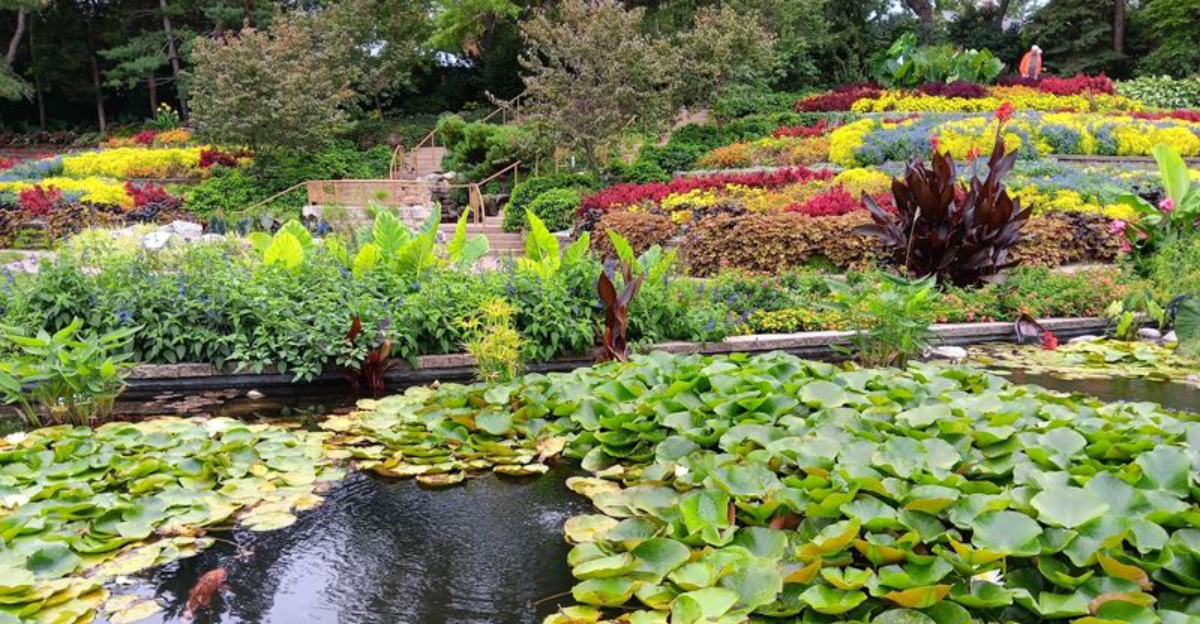 Nebraska Has A Dreamy Garden Where Flowers Turn A Simple Stroll Into A Fairy Tale - Decor Hint