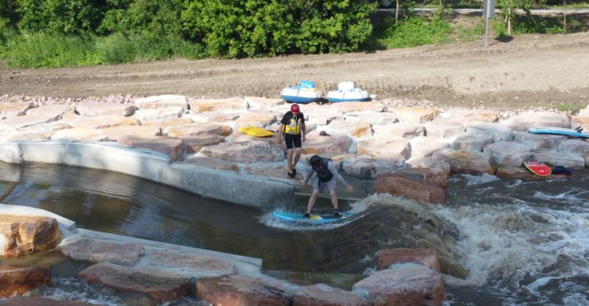Nebraskas Wild Whitewater River Park Turns A Downtown Stretch Into An Adventure Zone - Decor Hint