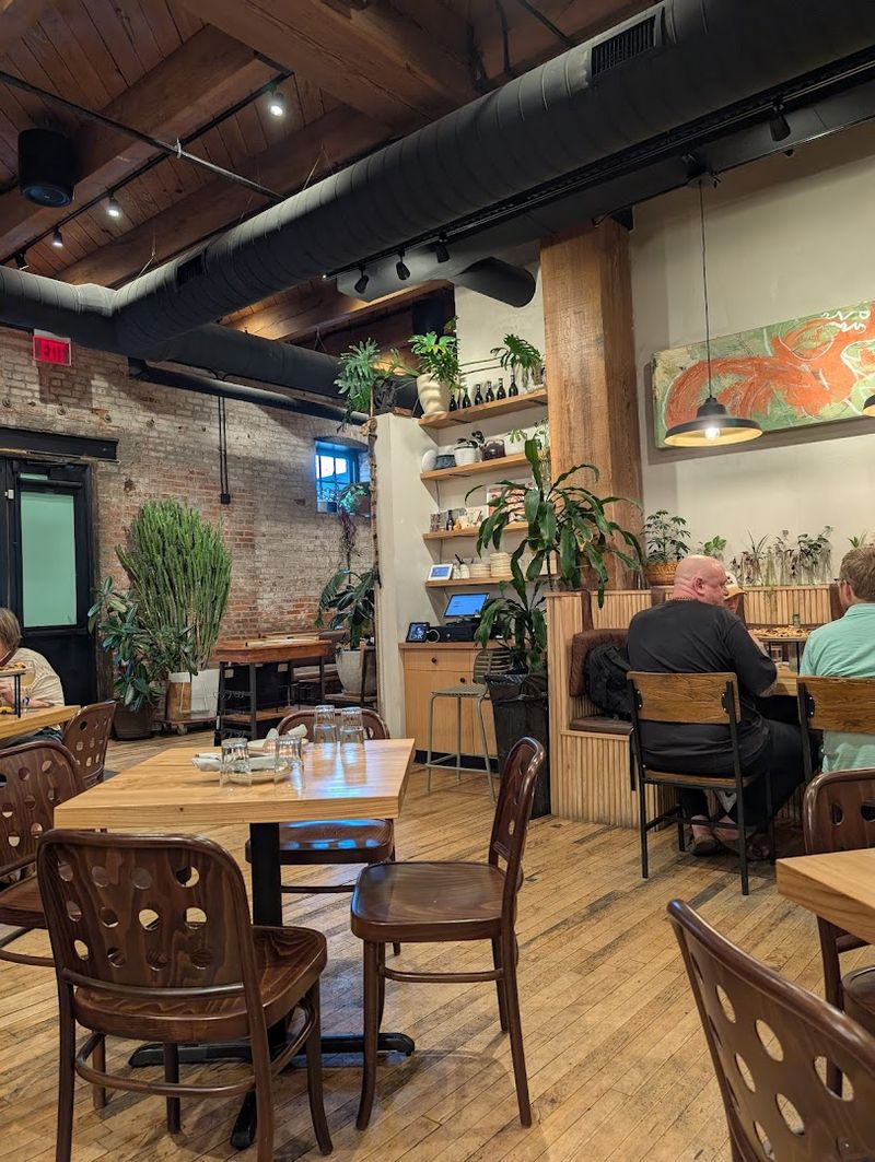 Dolomiti Pizzeria & Enoteca, Omaha