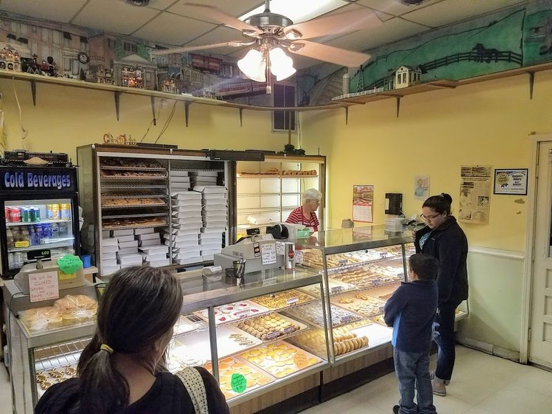 Hadorn's Bakery - Bardstown