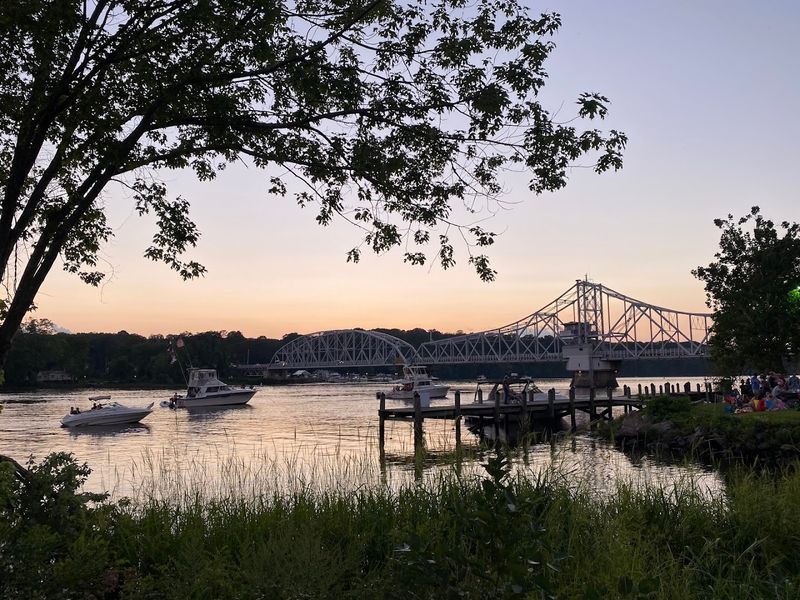 The Connecticut River Valley