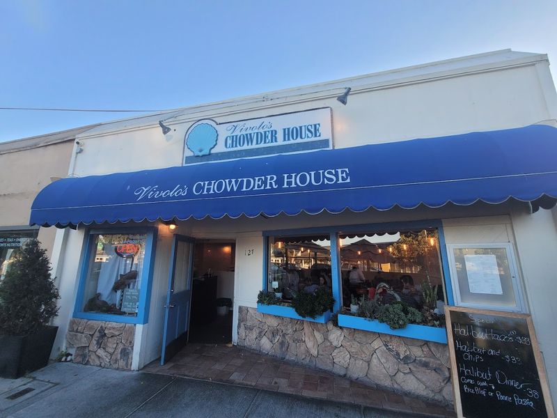 Vivolo's Chowder House, Pacific Grove