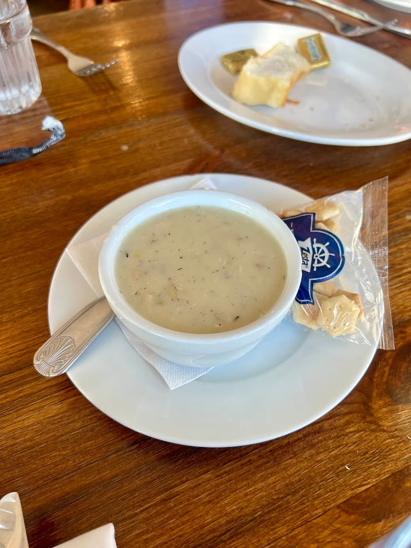 Sam's Chowder House, Half Moon Bay