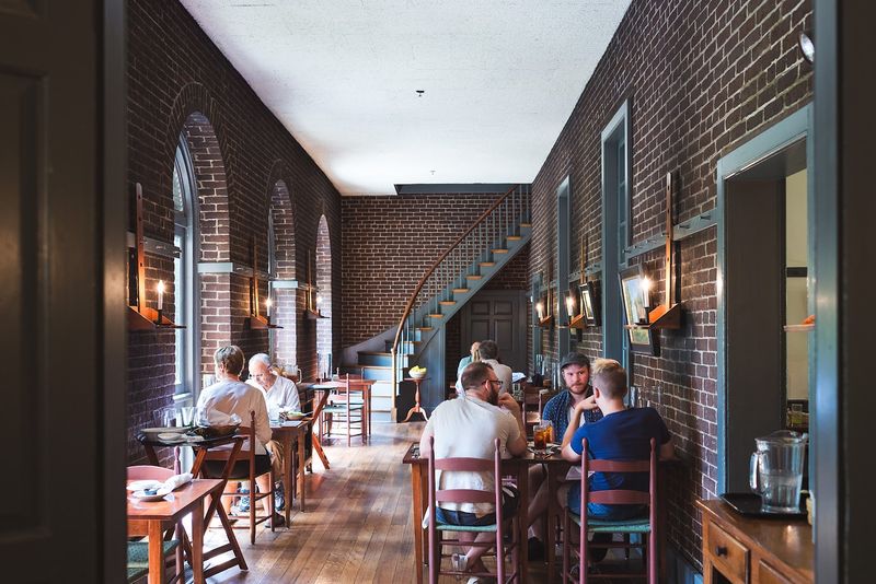 The Trustees' Table - Harrodsburg