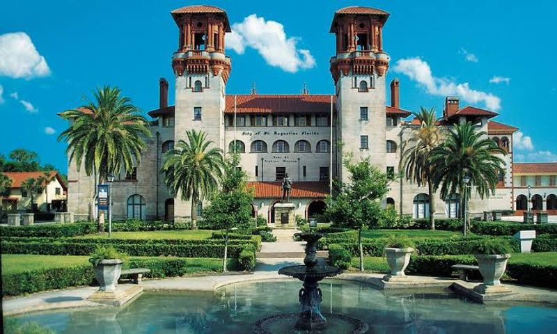 A Museum Inside A Gilded Age Landmark