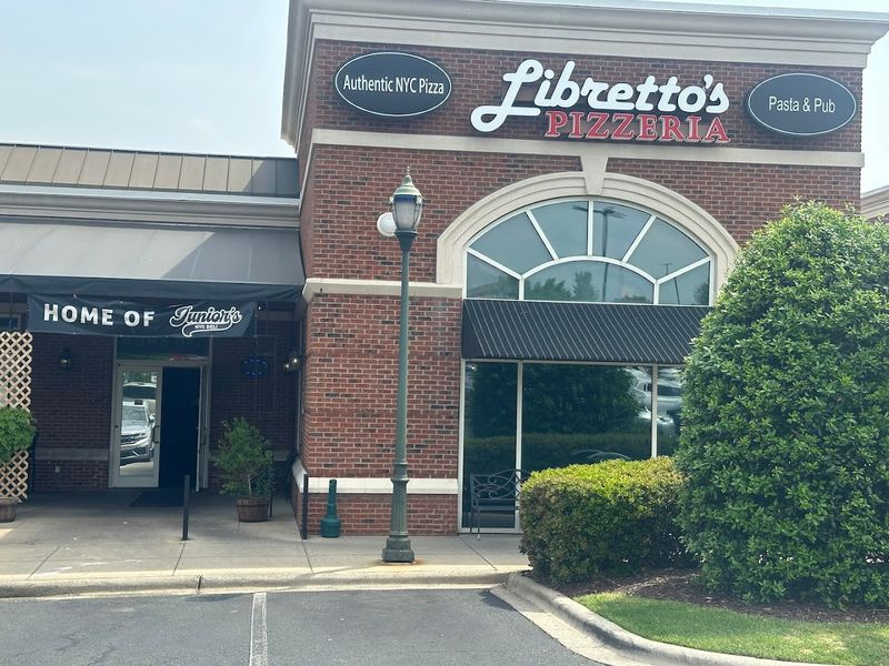 This North Carolina Pizzeria Serves Pizza Pinwheels That Look Like Cheesy Little Spirals - Decor Hint Ballantyne's Little Pizza Swirls Bring Big Snack Drama