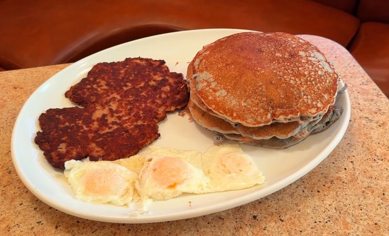Four Eggs Make The Plate Even More Dramatic