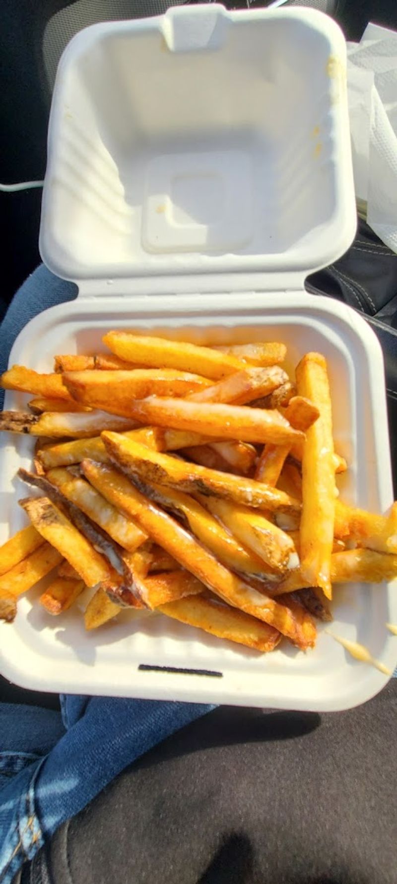 This Low-Key Connecticut Restaurant Has A Fry Recipe Locals Swear By - Decor Hint
The Kind Of Hand-Cut That Actually Means Something