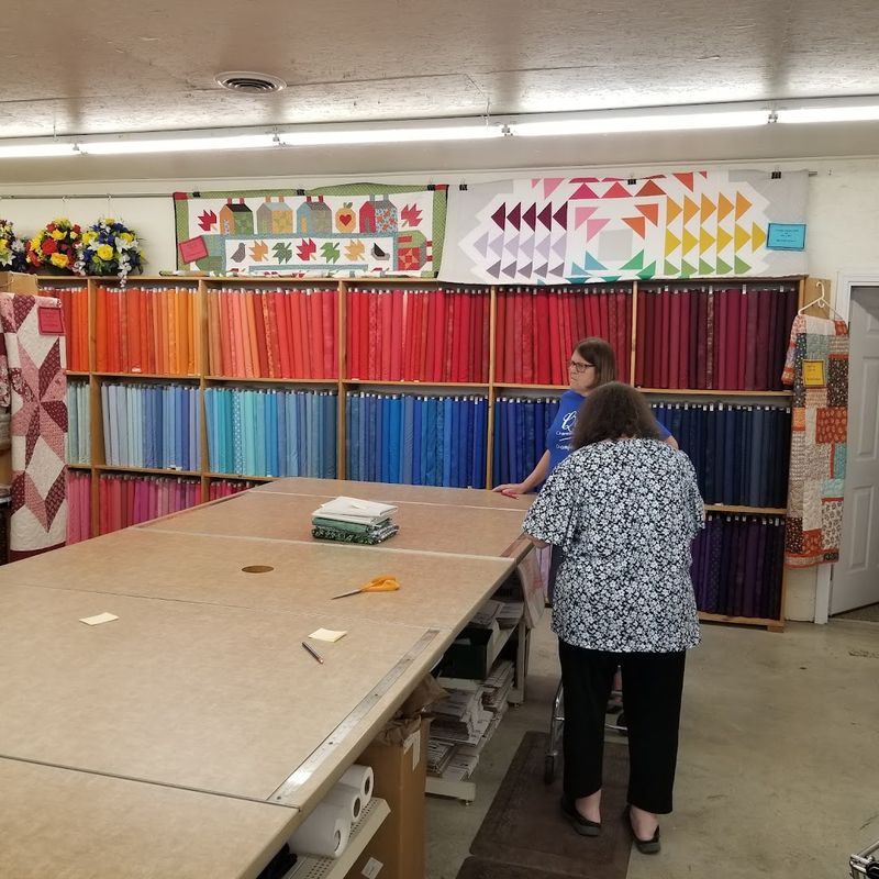 This Amazing Kentucky Fabric Shop Is A Massive Quilting Wonderland For Crafters - Decor Hint A Clean And Organized Store Layout That Makes Browsing A Pleasure