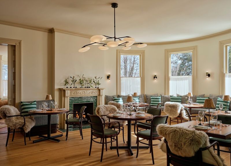 Belden House & Mews, Litchfield