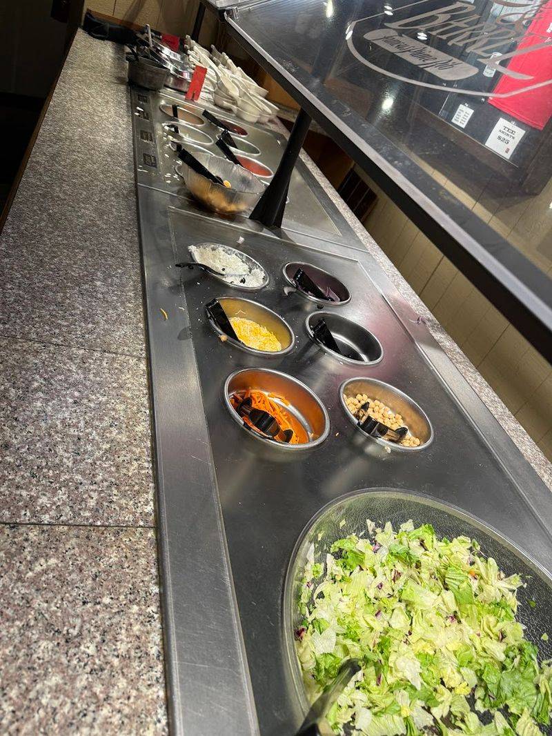 This Classic Idaho Steakhouse Is Still Famous For A Salad Bar Locals Can't Forget - Decor Hint Build A Plate That Feels Like Dinner Before Dinner