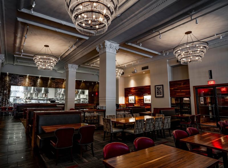 These 12 Kentucky Restaurants Have Built Their Entire Reputation On One Perfect Chowder - Decor Hint Brendon's Catch 23