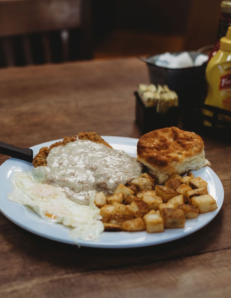 Breakfast That Starts At 6 AM And Actually Delivers