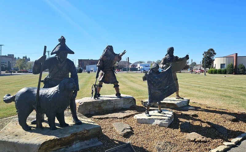 Lewis And Clark Trail Of Discovery Monument