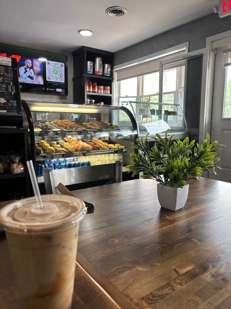 A Cozy Counter With Big Flavor