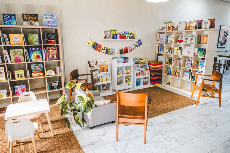 Happy Medium Books Cafe