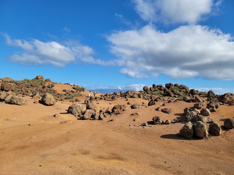 Keahiakawelo (Garden Of The Gods), Lanai City