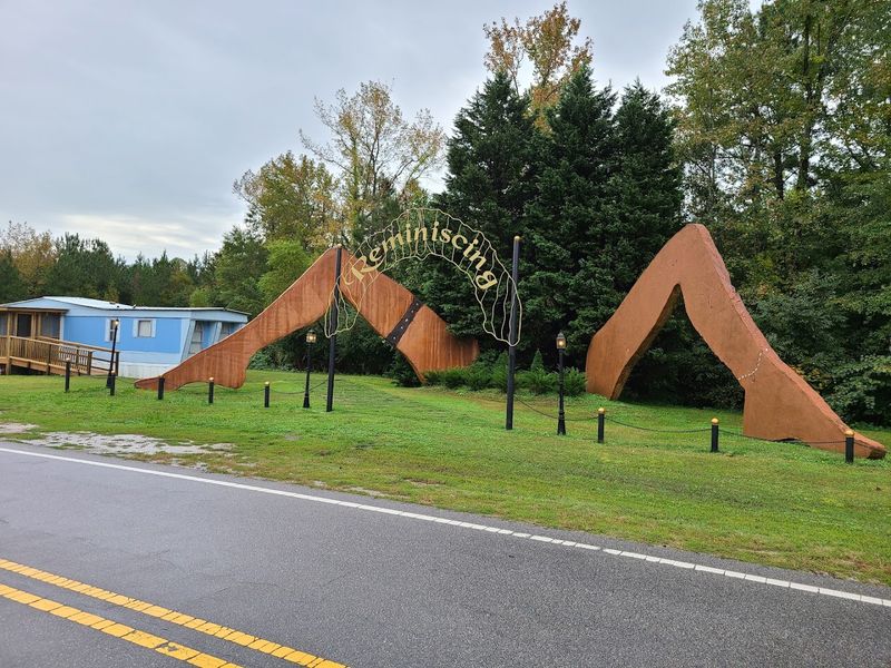 North Carolina Roadside Art Does Not Get Much More Memorable
