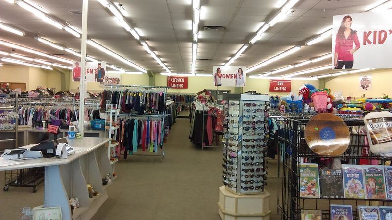 People Travel From All Over Nebraska To Search For Hidden Deals At This Massive Thrift Store - Decor Hint A Store That Feels Bigger On The Inside Than It Looks From Outside