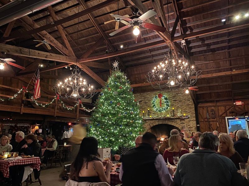 A Romantic Setting That Works For Any Occasion