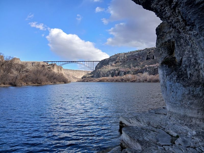This Idaho River Bridge Has Snake River Views Worth Pulling Over For - Decor Hint The Bridge Connects Twin Falls To Jerome County