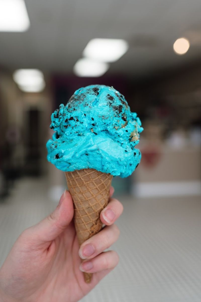 Discover A Small Connecticut Ice Cream Spot With Scoops Locals Can’t Stop Raving About - Decor Hint The Ice Cream Making Experience Adds Extra Fun
