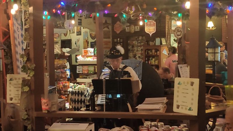 Live Polka Music That Actually Sets The Mood