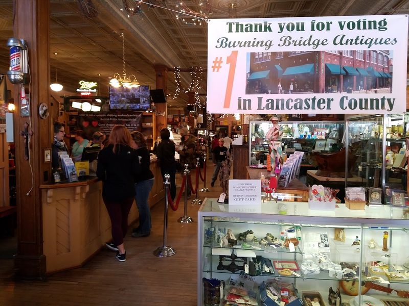 This Massive Pennsylvania Vintage Store Feels Like A Lucky Find Waiting To Happen - Decor Hint Columbia Is Worth the Trip