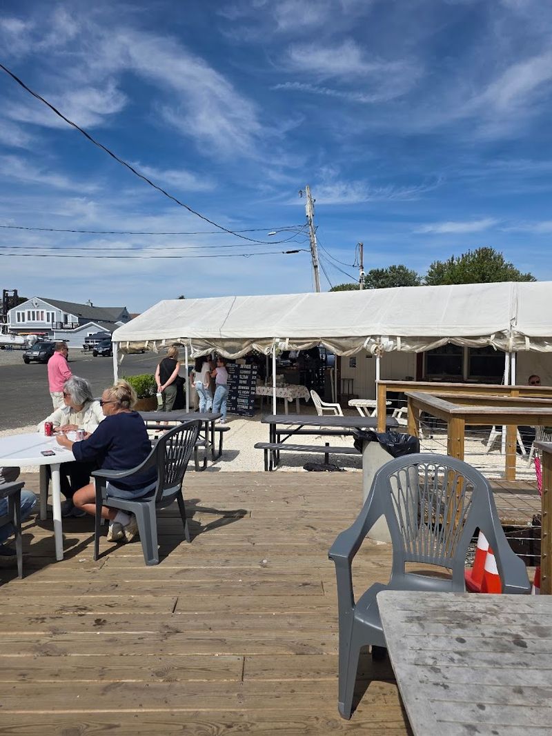 Why This Shack Keeps People Coming Back
