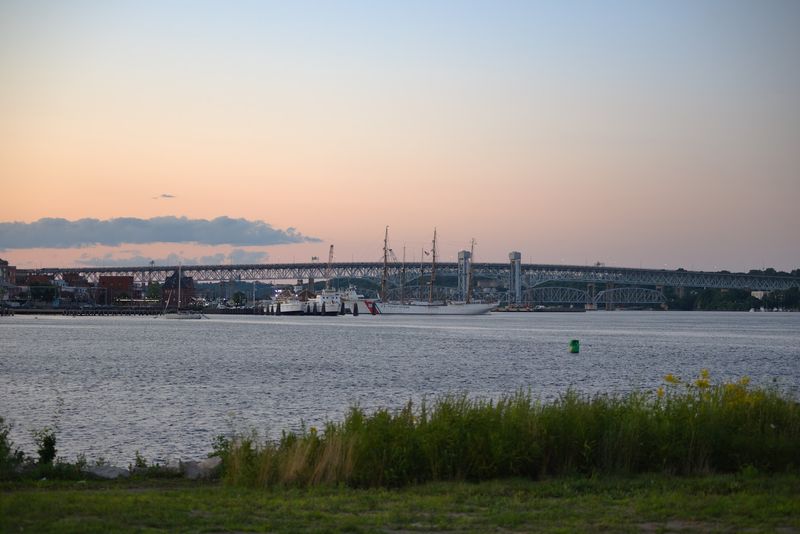 These 11 Charming Connecticut Towns Make Retirement Feel Surprisingly Affordable - Decor Hint New London