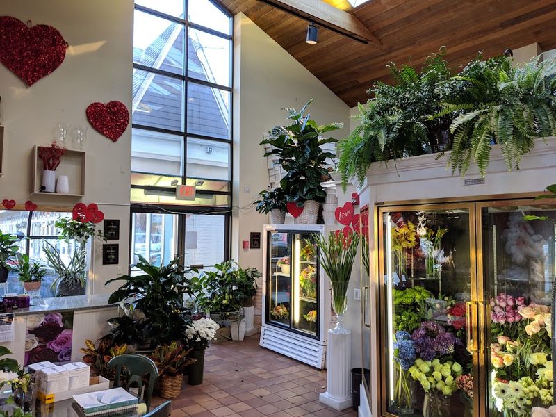 Bruce's Flowers, Norwalk