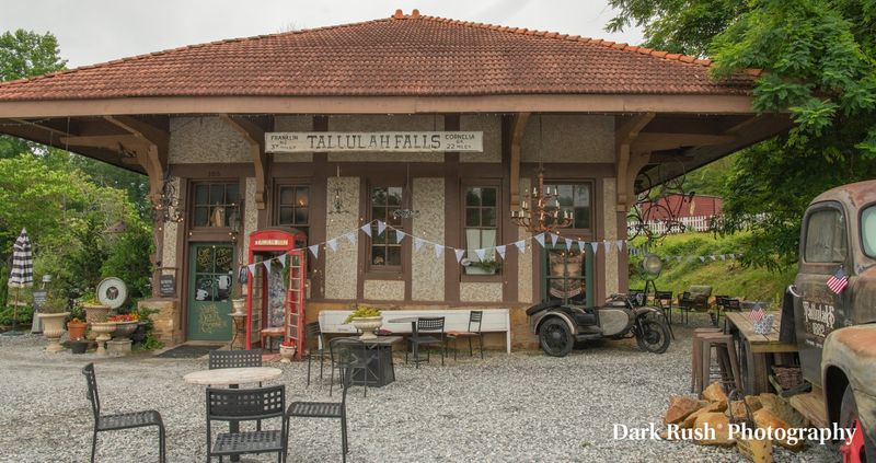 A Great Road Trip Stop Between Atlanta And The Mountains