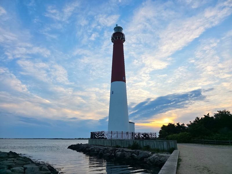 These 10 New Jersey Day Trips Are Worth Planning Your Weekend Around - Decor Hint Barnegat Lighthouse State Park