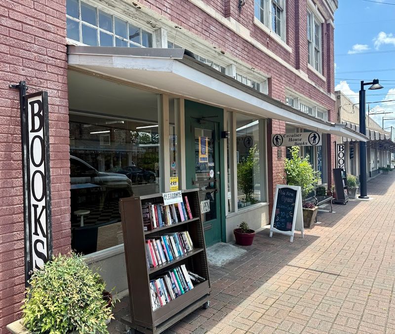 Cavalier House Books