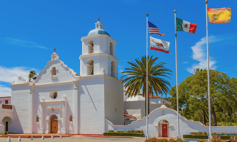 14 California Places Where The Silence Is Half The Reason To Go - Decor Hint Mission San Luis Rey Retreat Center, Oceanside