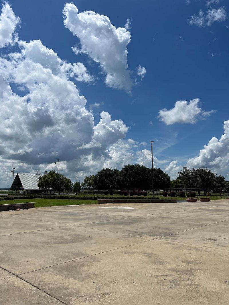 Spacious Camping And RV Hookups Right On The Fairgrounds