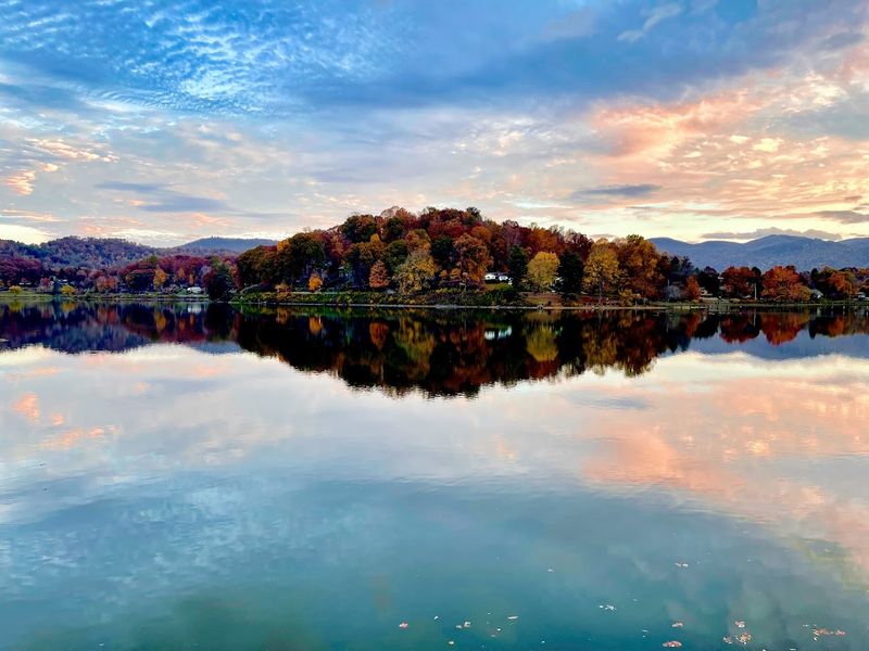 Lake Junaluska Rose Walk