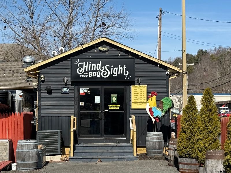 Hindsight Barbecue, Waterbury