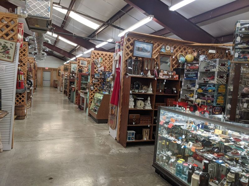 A Clean, Well-Maintained Space That Stands Out Among Flea Markets