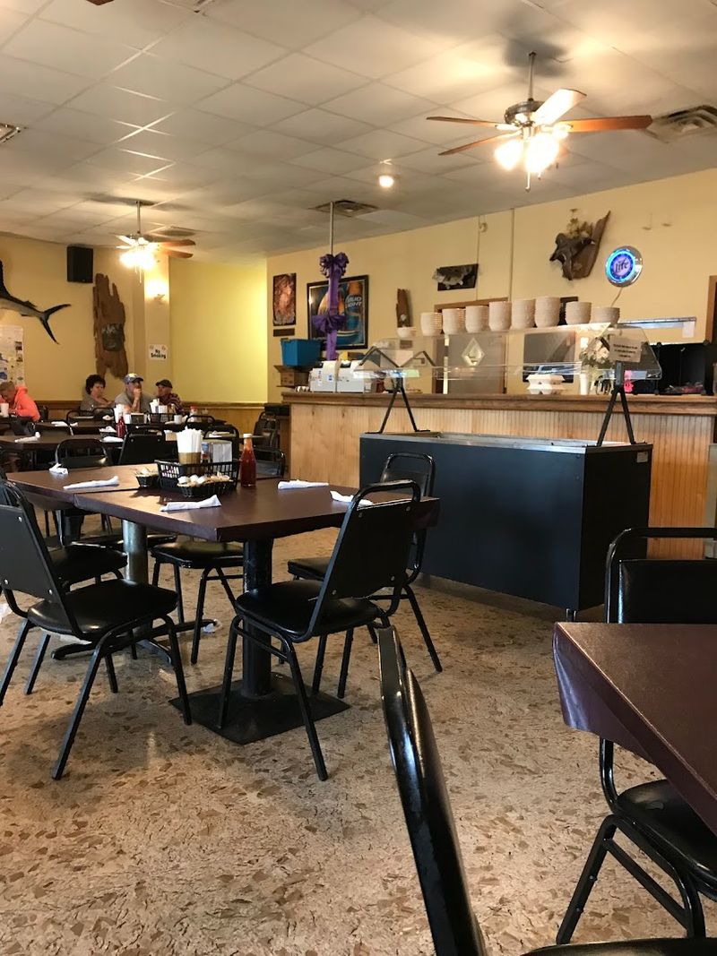 Landry's Seafood, Pierre Part