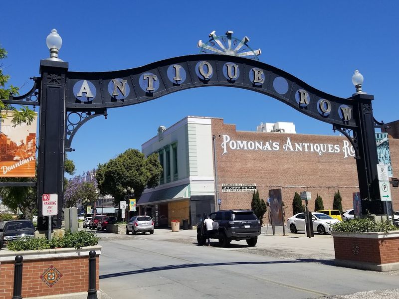 Pomona Antique Row, Downtown Pomona