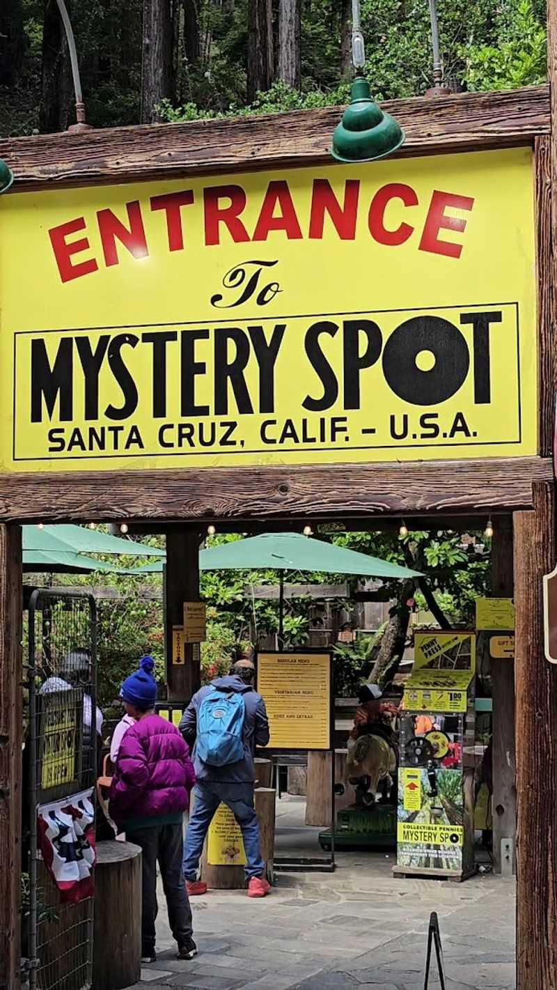 The Mystery Spot, Santa Cruz