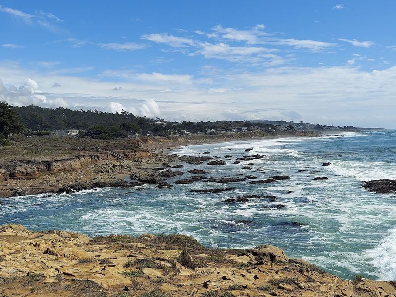 These 12 California Beaches Are Known For Sea Glass Or Interesting Shells - Decor Hint Moonstone Beach, Cambria