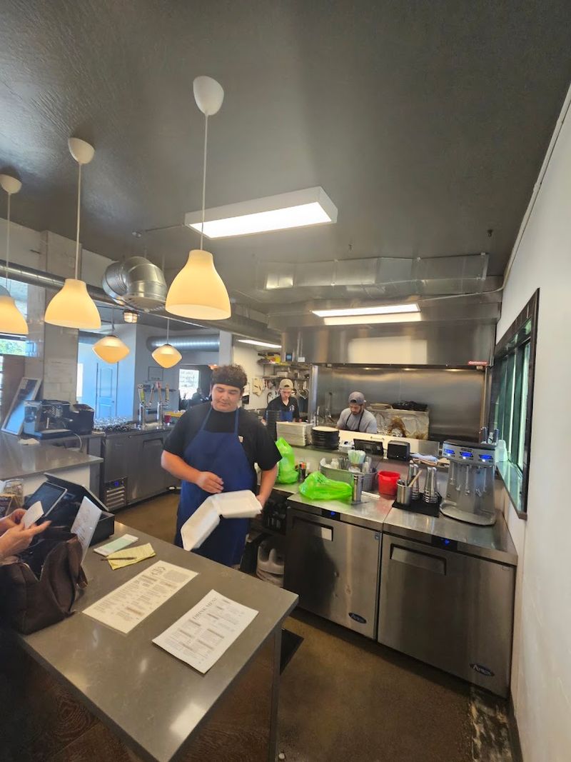 Dinner Specials Give This Small Spot A Bigger Pull