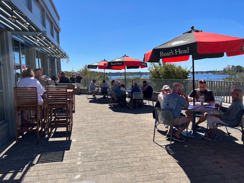 This North Carolina Creekside Restaurant Was Ranked Among The Nation's Top Waterfront Dining Spots - Decor Hint Outdoor Seating Makes The Water View Even Better