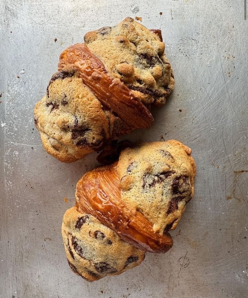 The Crookie, Pure Genius