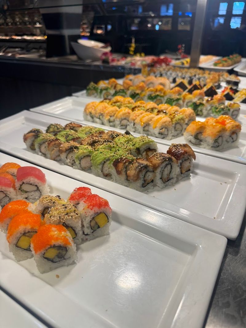 Royal Buffet & Grill