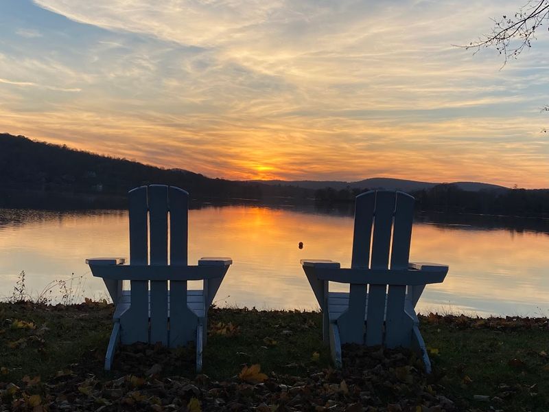 This 179-Year-Old Connecticut Restaurant Feels Like A Lakeside Escape From Another Era - Decor Hint Why This Place Earns Its Reputation As A Connecticut Classic