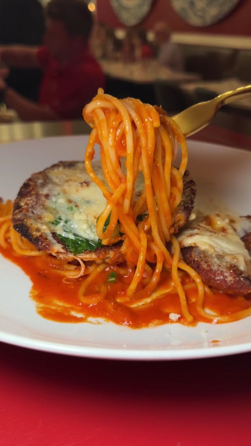 Spaghetti And Meatballs Done With Real Conviction