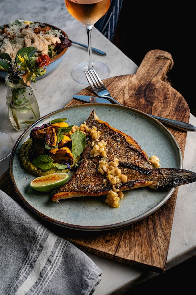 11 Iconic Connecticut Seafood Spots That Rank Among The Best In The Country - Decor Hint The Shipwright's Daughter, Mystic
